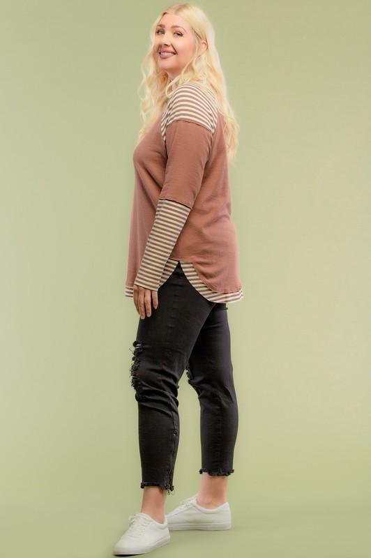 Striped Raglan Plus Top - Simply Fabulous Boutique