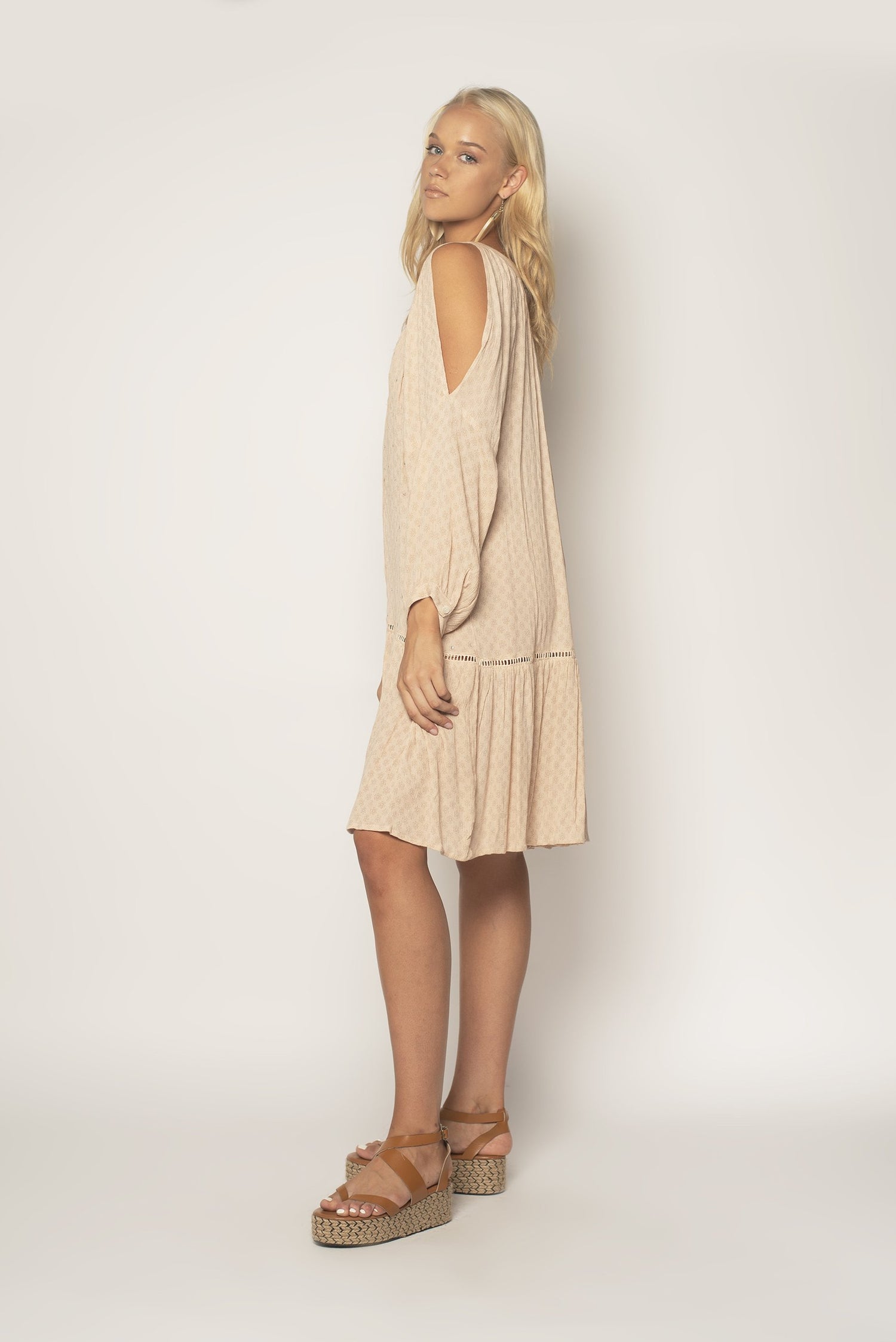 Peach Daisy Mini Dress - Simply Fabulous Boutique